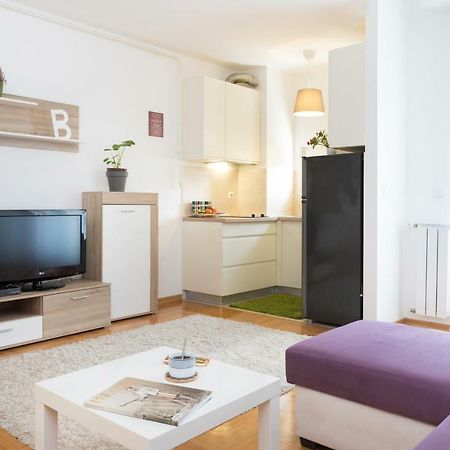 Cute And Sunny Studio In Zagreb With Balcony & Free Parking Εξωτερικό φωτογραφία