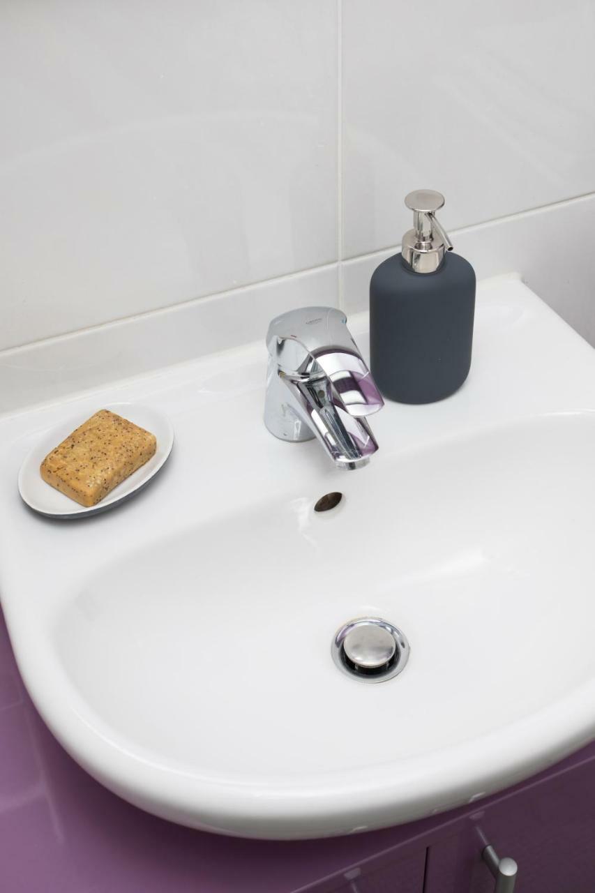 Cute And Sunny Studio In Zagreb With Balcony & Free Parking Εξωτερικό φωτογραφία