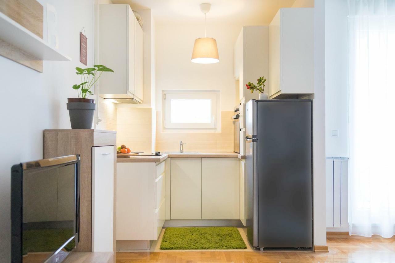 Cute And Sunny Studio In Zagreb With Balcony & Free Parking Εξωτερικό φωτογραφία