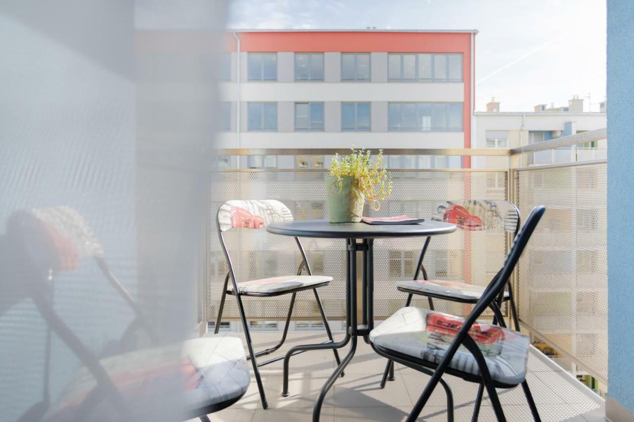 Cute And Sunny Studio In Zagreb With Balcony & Free Parking Εξωτερικό φωτογραφία